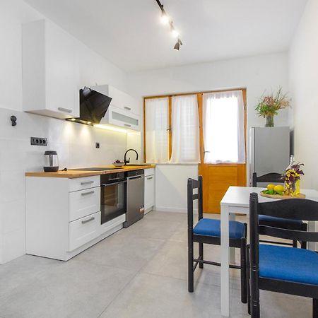 Studio Apartman Casa Lambasa Šibenik Exterior foto